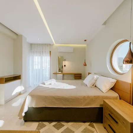 Infinity Premium Private Pool 3 Bedrooms 5 Bathrooms 2 Kitchens Villa Cós