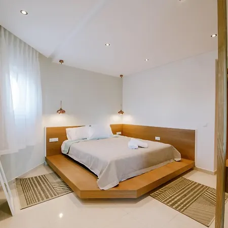 Villa Infinity Premium Private Pool 3 Bedrooms 5 Bathrooms 2 Kitchens