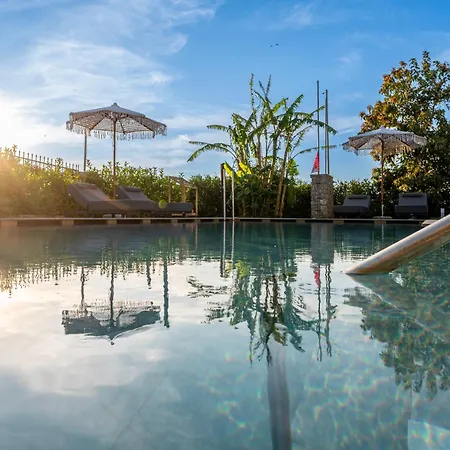Infinity Premium Private Pool 3 Bedrooms 5 Bathrooms 2 Kitchens Villa *